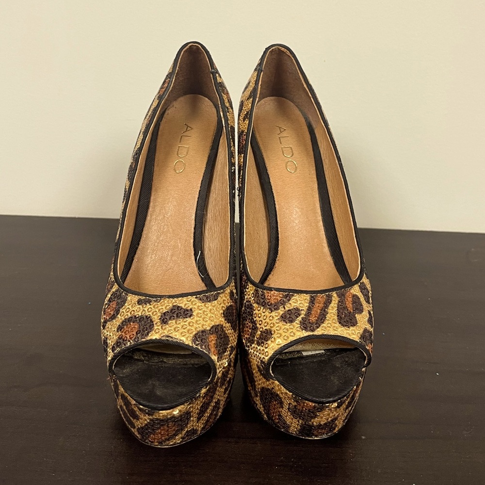Leopard Print and Sequin Peep Toe Size 6.5w